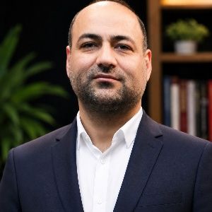 اکبر قاسمی خردمند