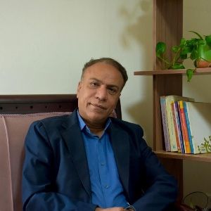 دکتر مجید محمودی مظفر