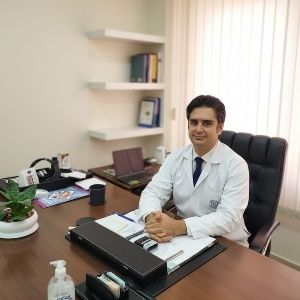 دکتر امیر ملک احمدی