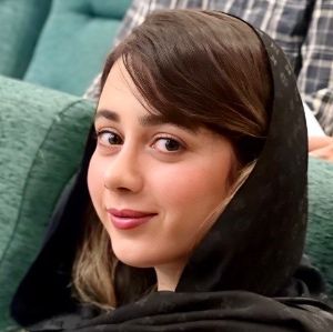 زهرا رضاپور