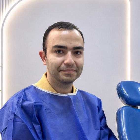 دکتر علیرضا اخلاقی
