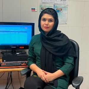 دکتر مهنا اسکندری