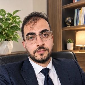 مهدی خاکی