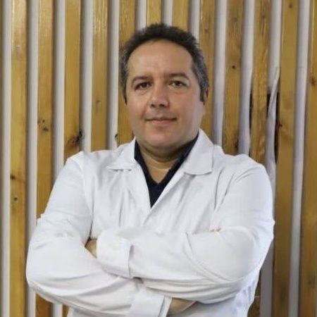 دکتر اصغر فاریابی