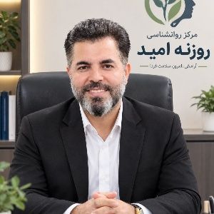 دکتر عظیم دارایی فاضلی