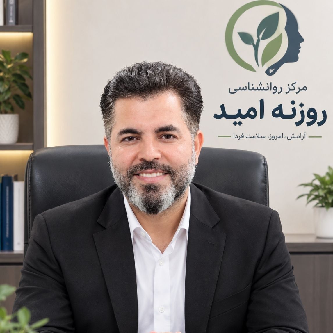 دکتر عظیم دارایی فاضلی
