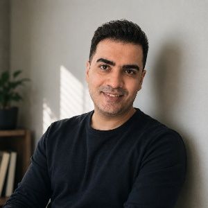 علیرضا فکری