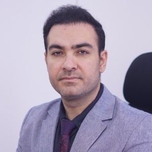 دکتر بهروز فتاحی
