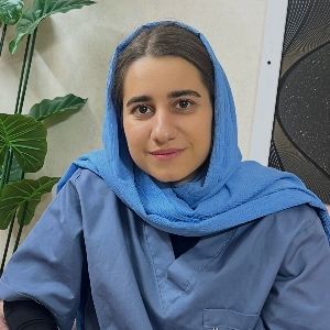 مائده عزیزآبادی