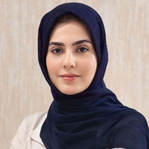 دکتر منا کدخدایی