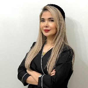 دکتر منا محرابی