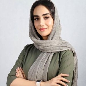 هدیه قادریان