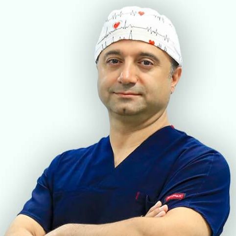 دکتر فرهاد کیانی امین