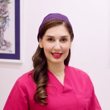 کیمیا صادقی