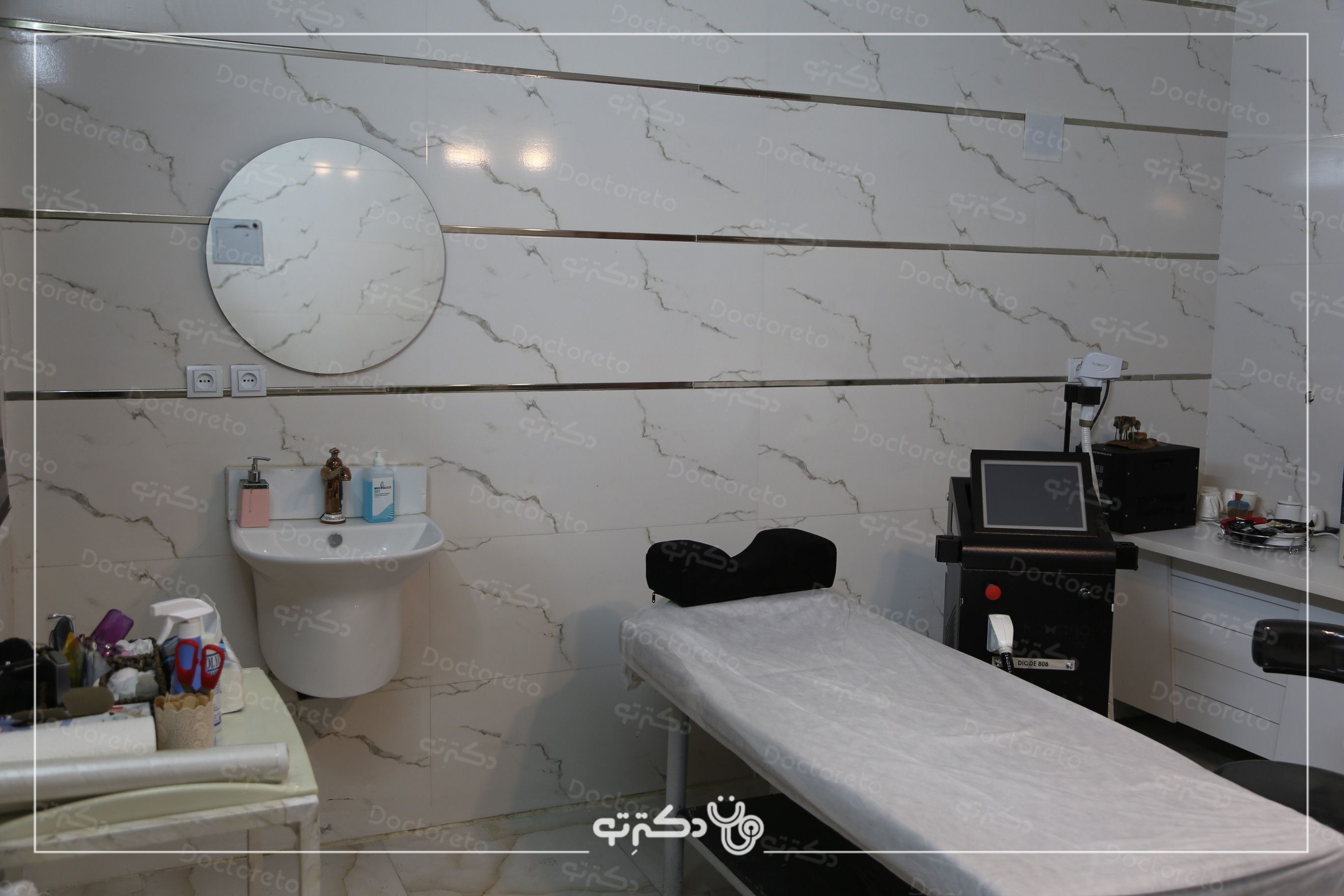 جوانسازی صورت با مزوژل با برند پروفایلو (1 جلسه)