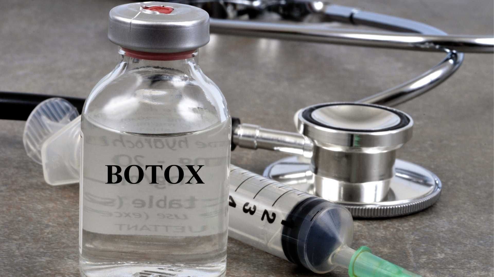 تزریق بوتاکس جهت کاهش تعریق کف دست با برند مصپورت