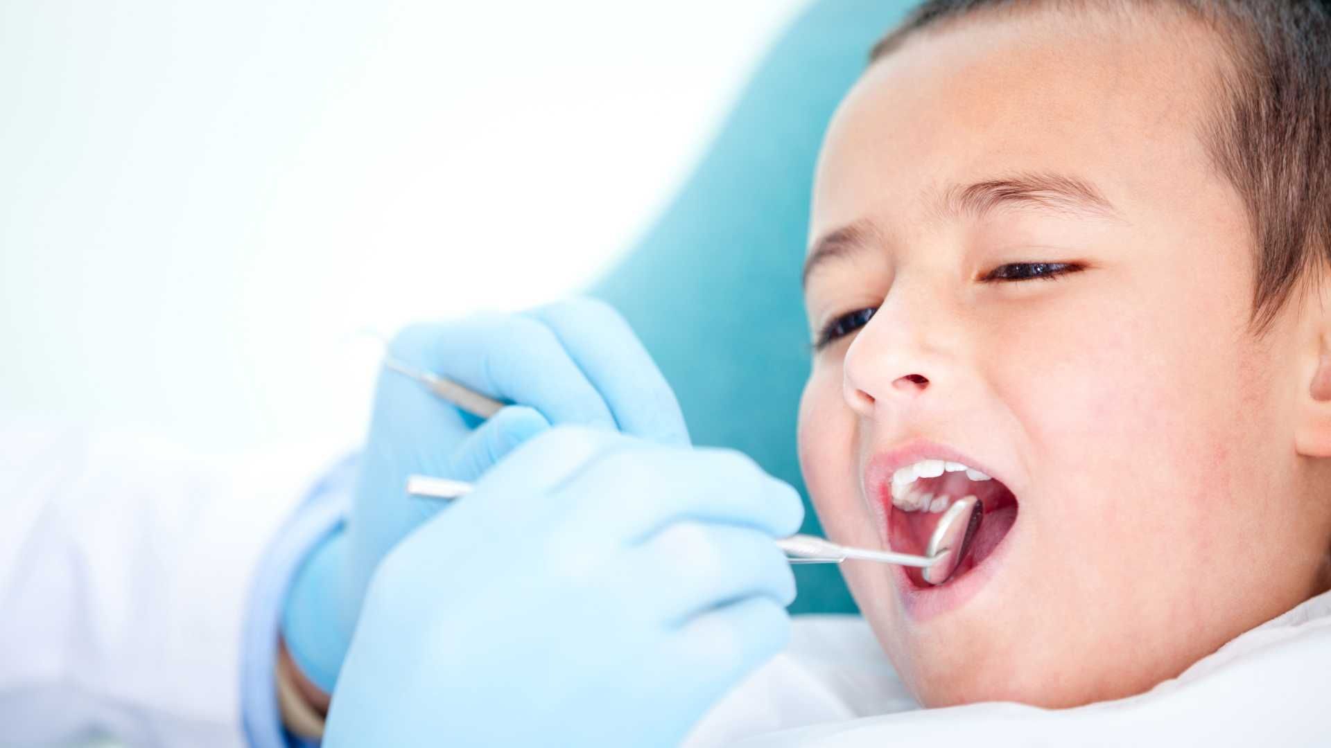 پالپکتومی دندان شیری ( هر دندان )