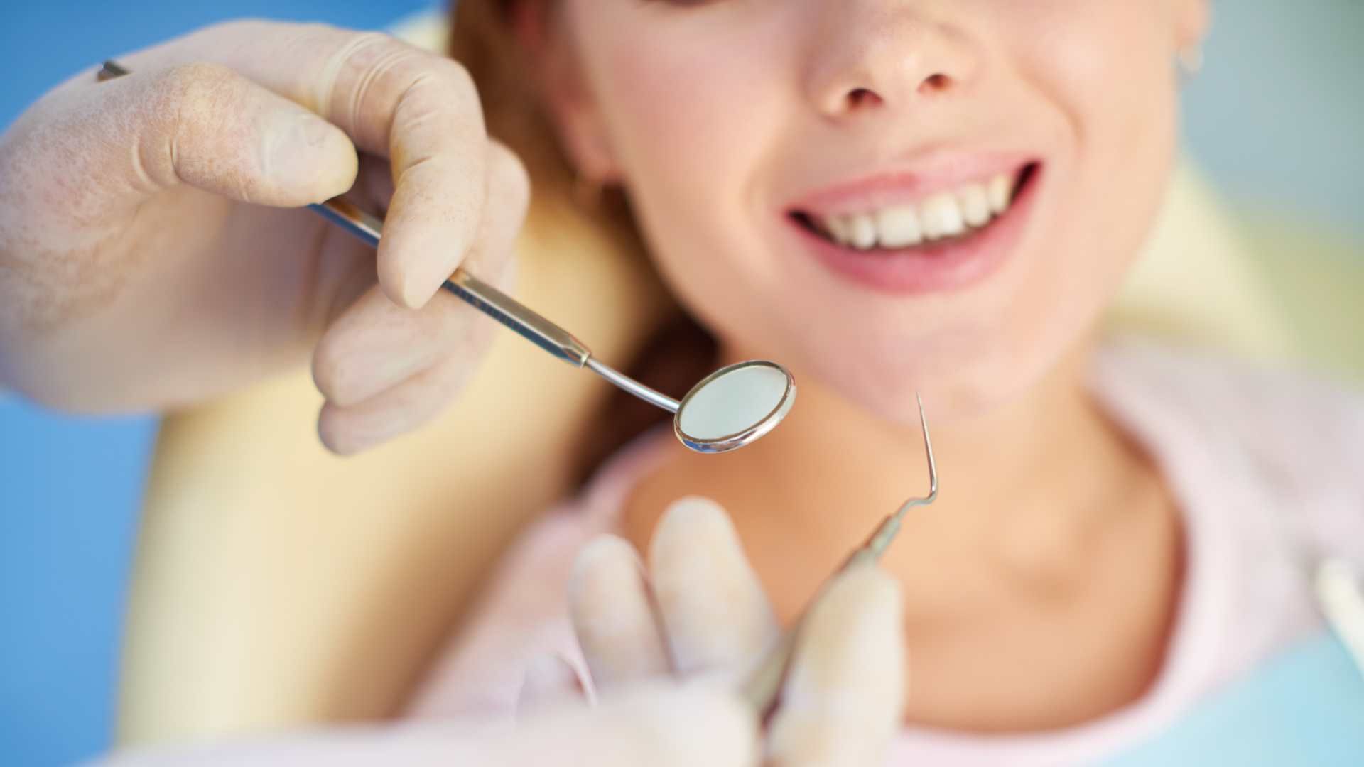 پرکردن دندان سه سطحی با کامپوزیت آمریکایی