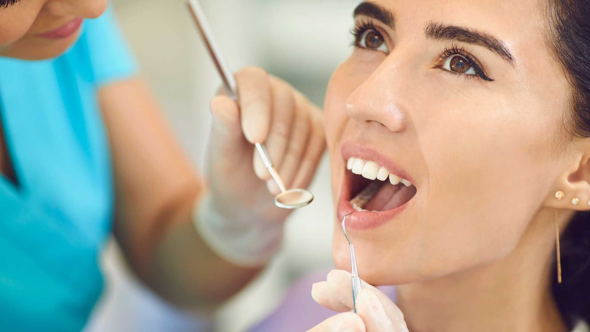 پرکردن دندان سه سطحی با آمالگام ایرانی دکتر نگار درانی زاده در کرمان 1