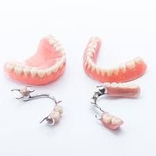 دندان پروتز متحرک (دندان مصنوعی کامل) دو فک دکتر علی باذلی در تهران 1