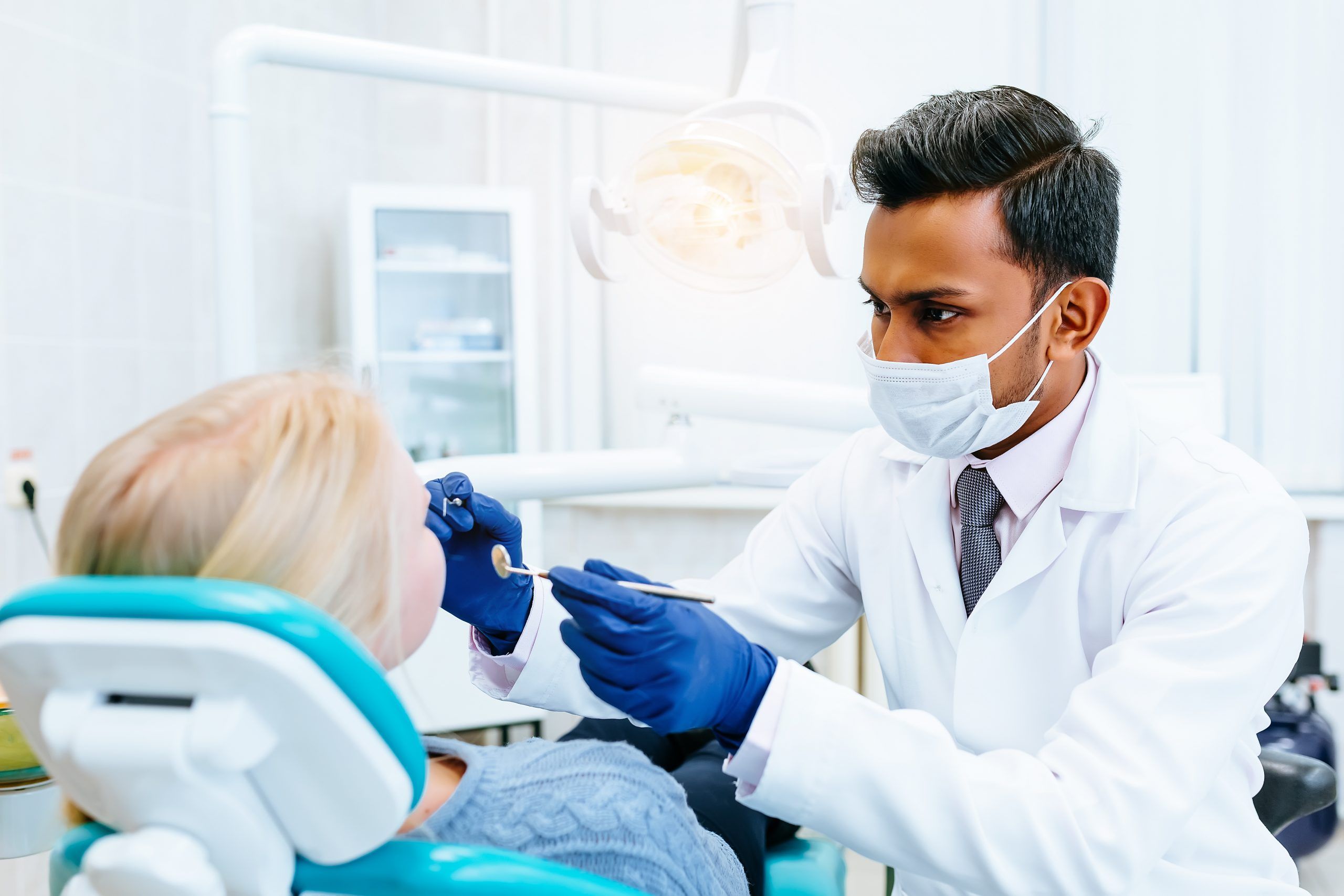 پرکردن دندان سه سطحی با کامپوزیت آلمانی دکتر ثنا نوری وند در تبریز 1