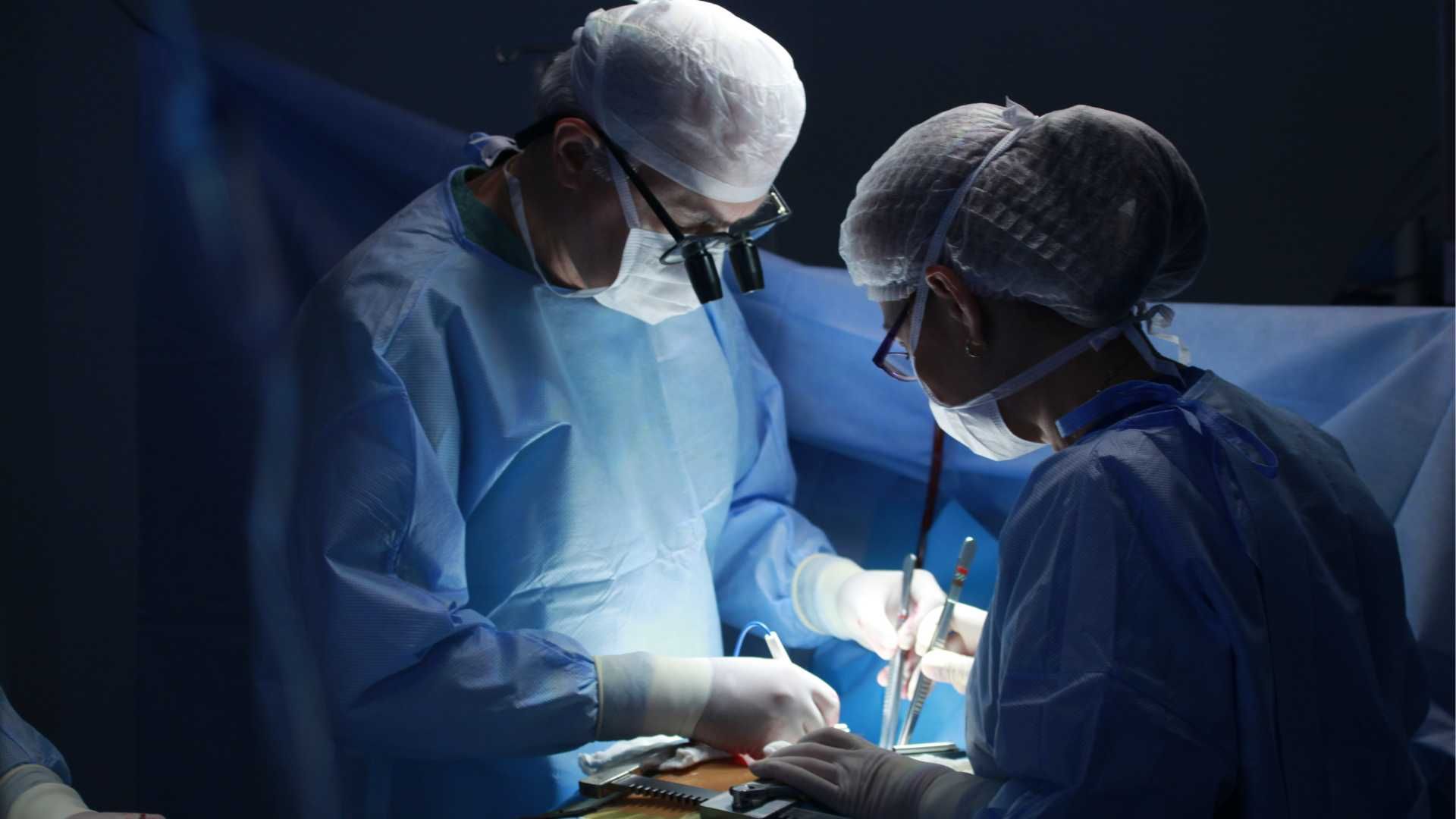 جراحی های مجرای ادراری (شامل تنگی مجرای ادراری بزرگسالان)