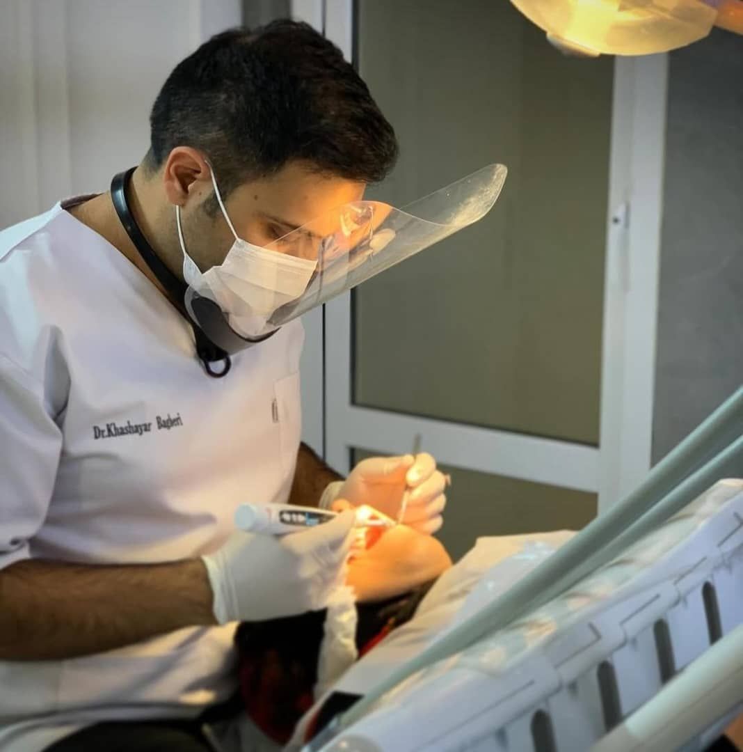 جرم گیری دندان با بروساژ 🦷