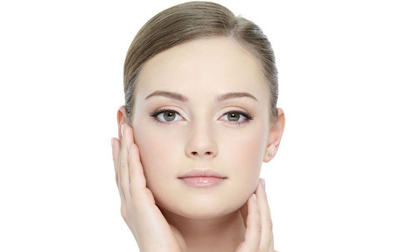 فیشیال (پاکسازی) صورت و گردن (هر جلسه)