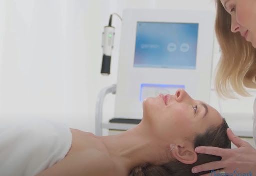 فیشیال(پاکسازی) بدن با پلاژن‌تراپی (هرجلسه)