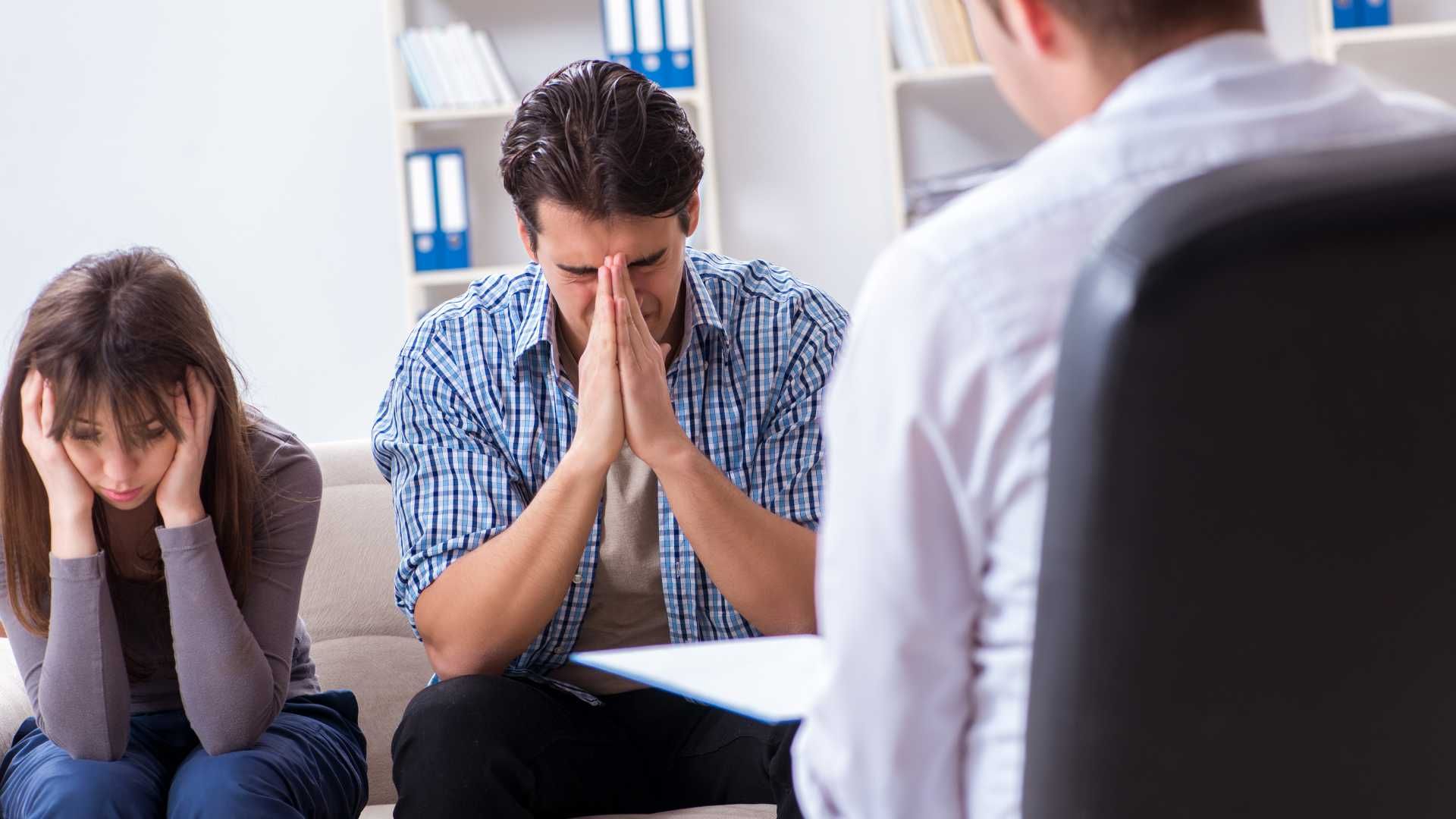 مشاوره حضوری روانشناسی خانواده درمانی اعتیاد (1جلسه،45دقیقه)