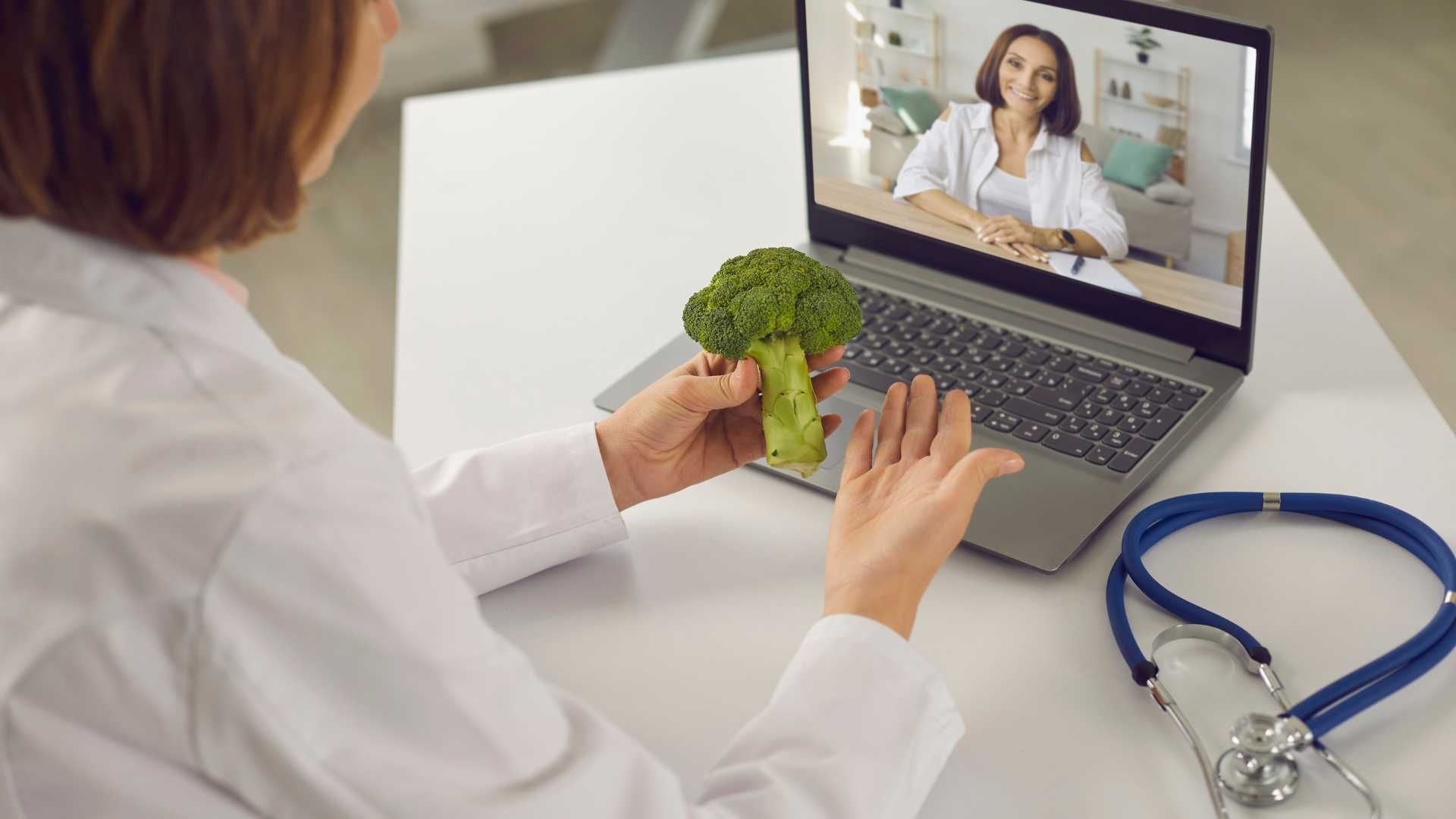 مشاوره تلفنی و رژیم غذایی برای کاهش وزن (هر جلسه)