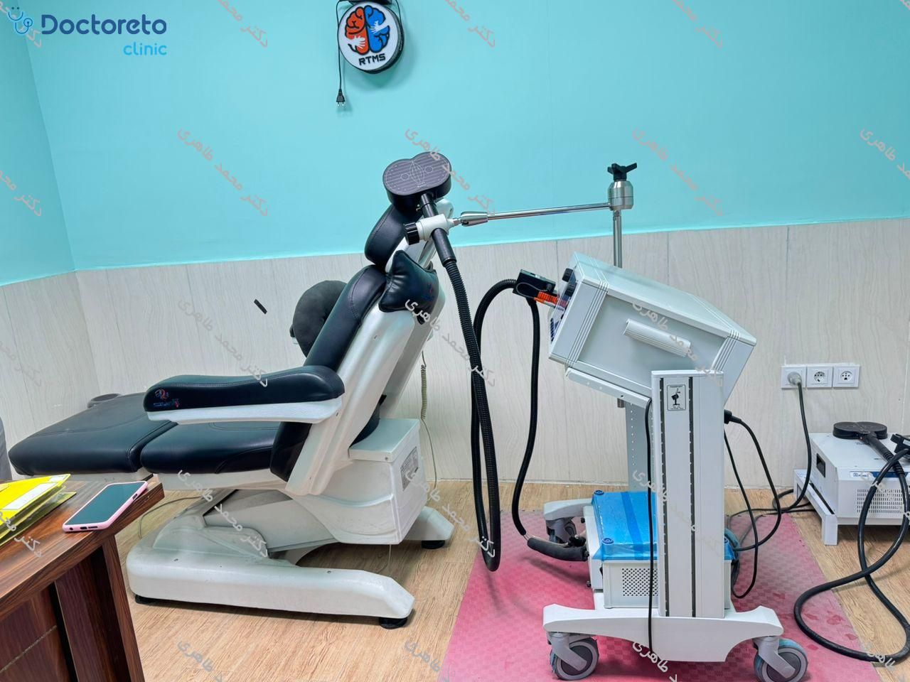 تحریک مغناطیسی مغز با دستگاه RTMS برای درمان بیماری های اعصاب و روان (هر جلسه)