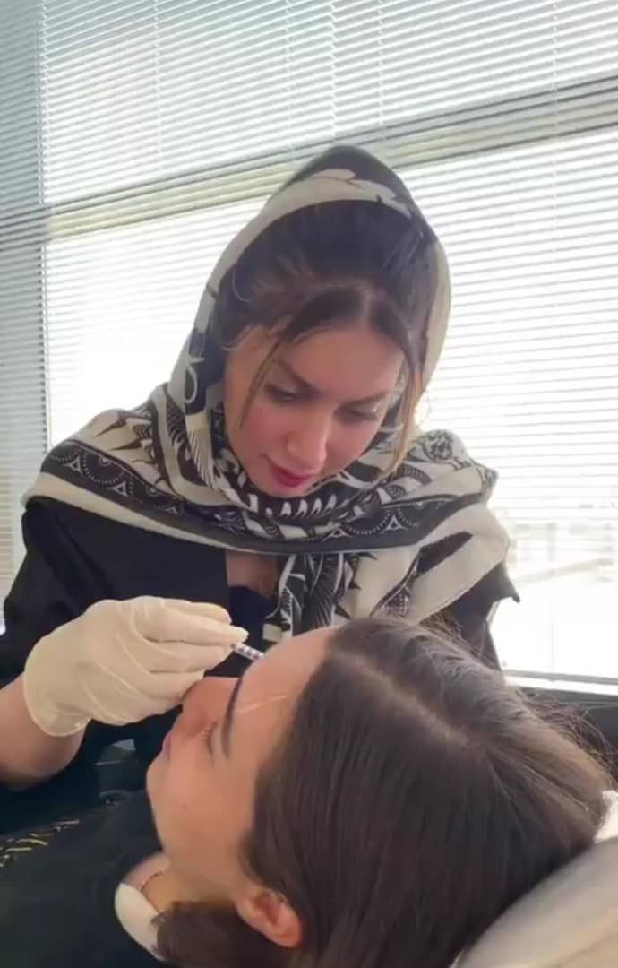 تزریق بوتاکس صورت (پیشانی، خط اخم، پنجه کلاغی)💉