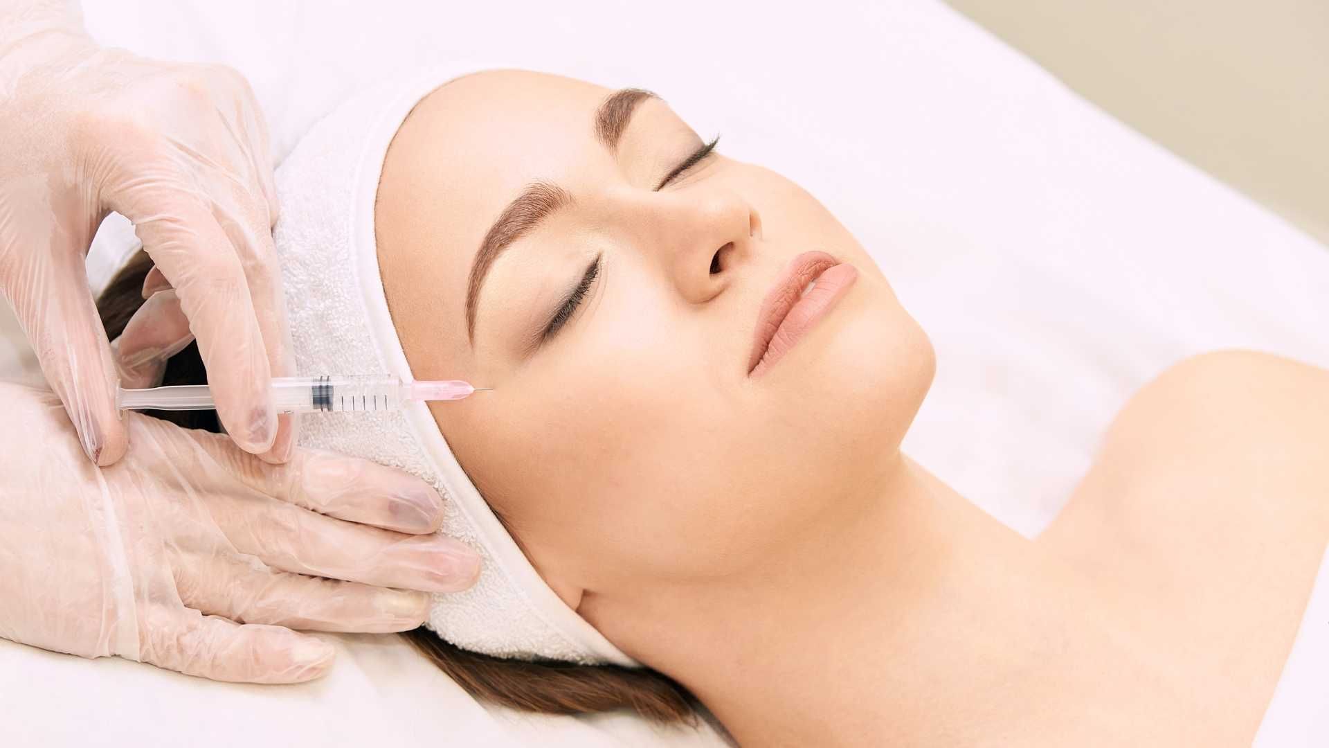 تزریق بوتاکس صورت (پیشانی، خط اخم، پنجه کلاغی) 💉