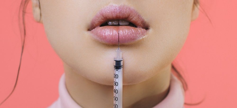 تزریق ژل لب