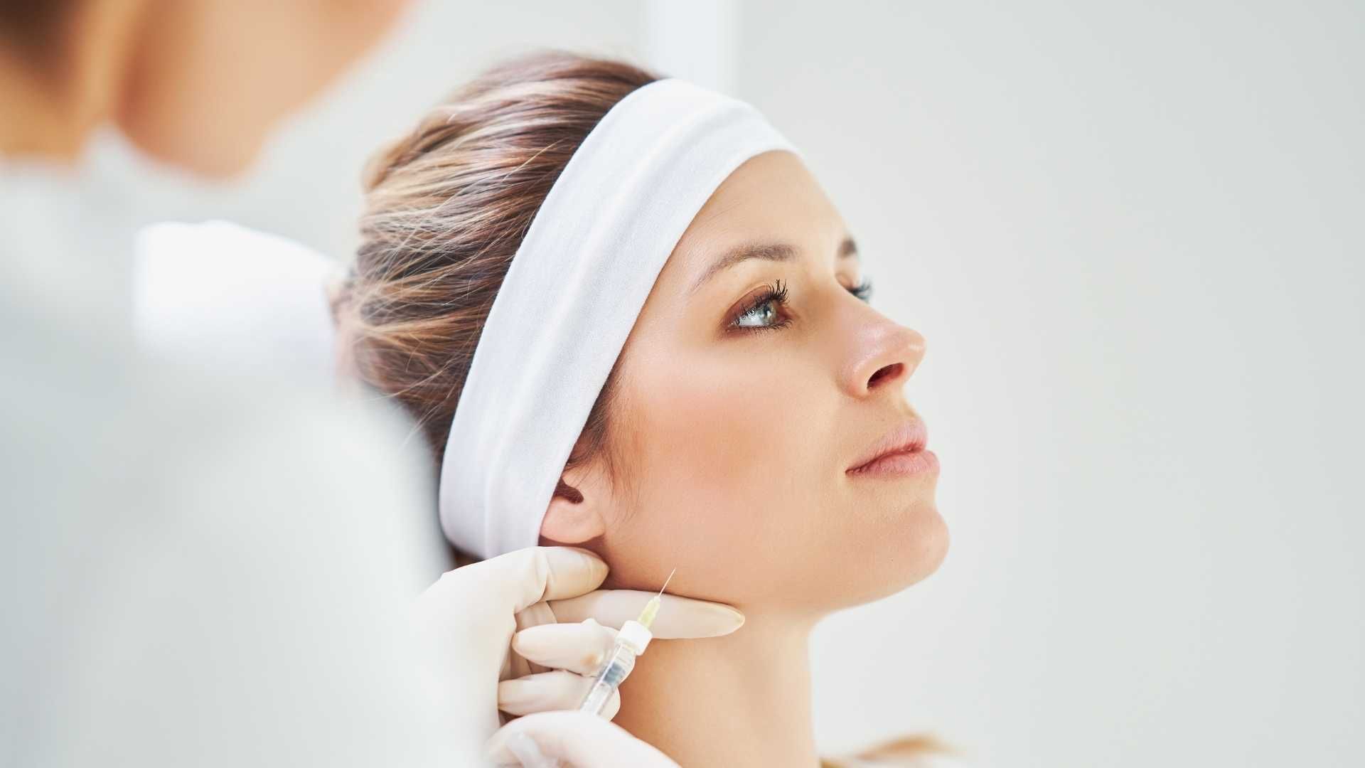 تزریق ژل زاویه فک