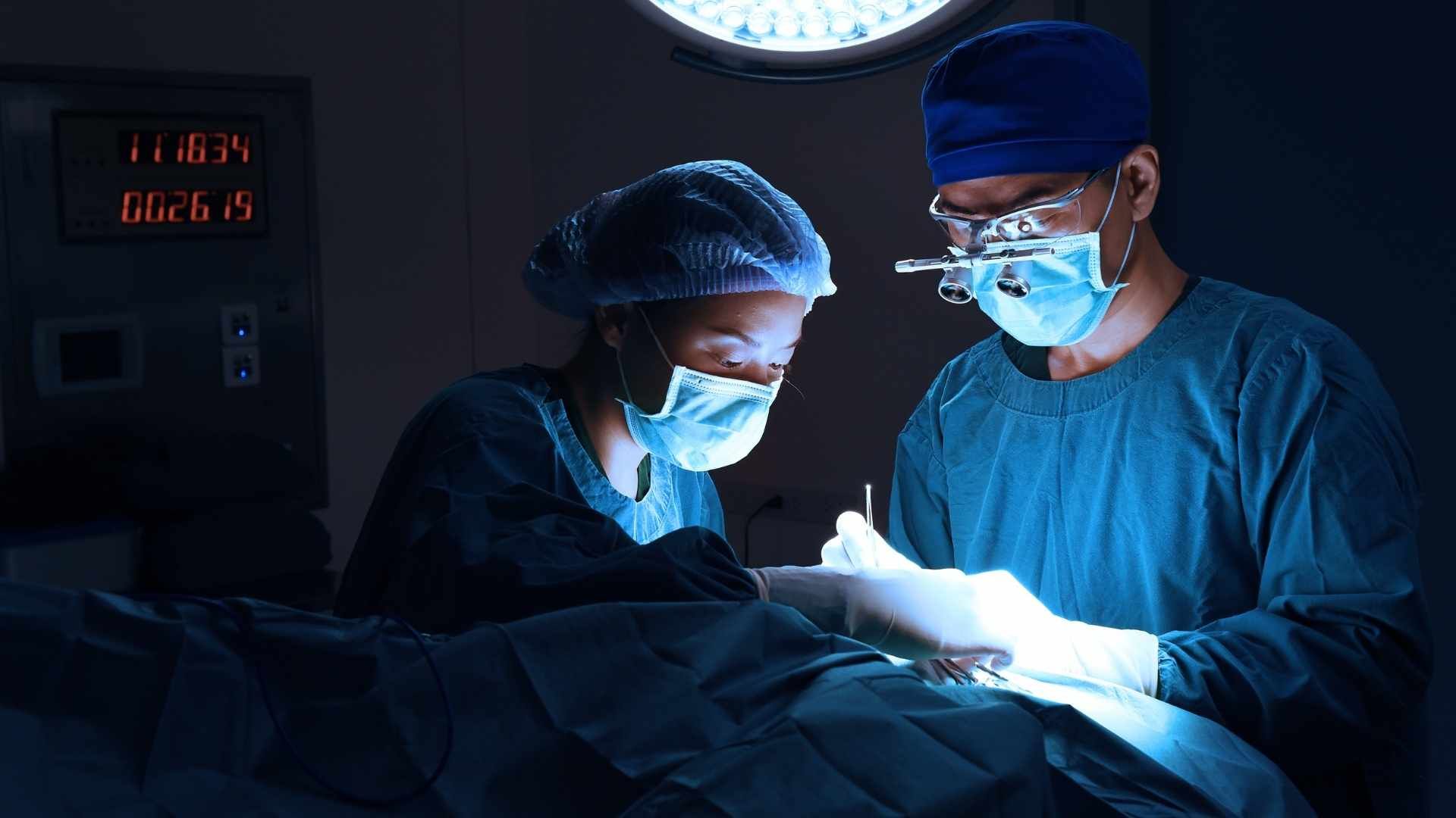 جراحی آندوسکوپی سینوس (FESS)