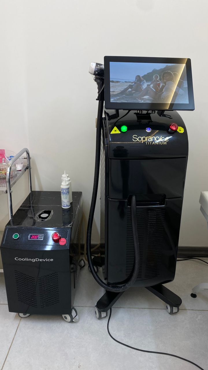 لیزر موهای زائد بانوان و آقایان با دستگاه سوپرانو آیس تیتانیوم⚡