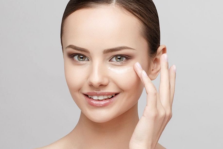 تزریق ژل زیرچشم