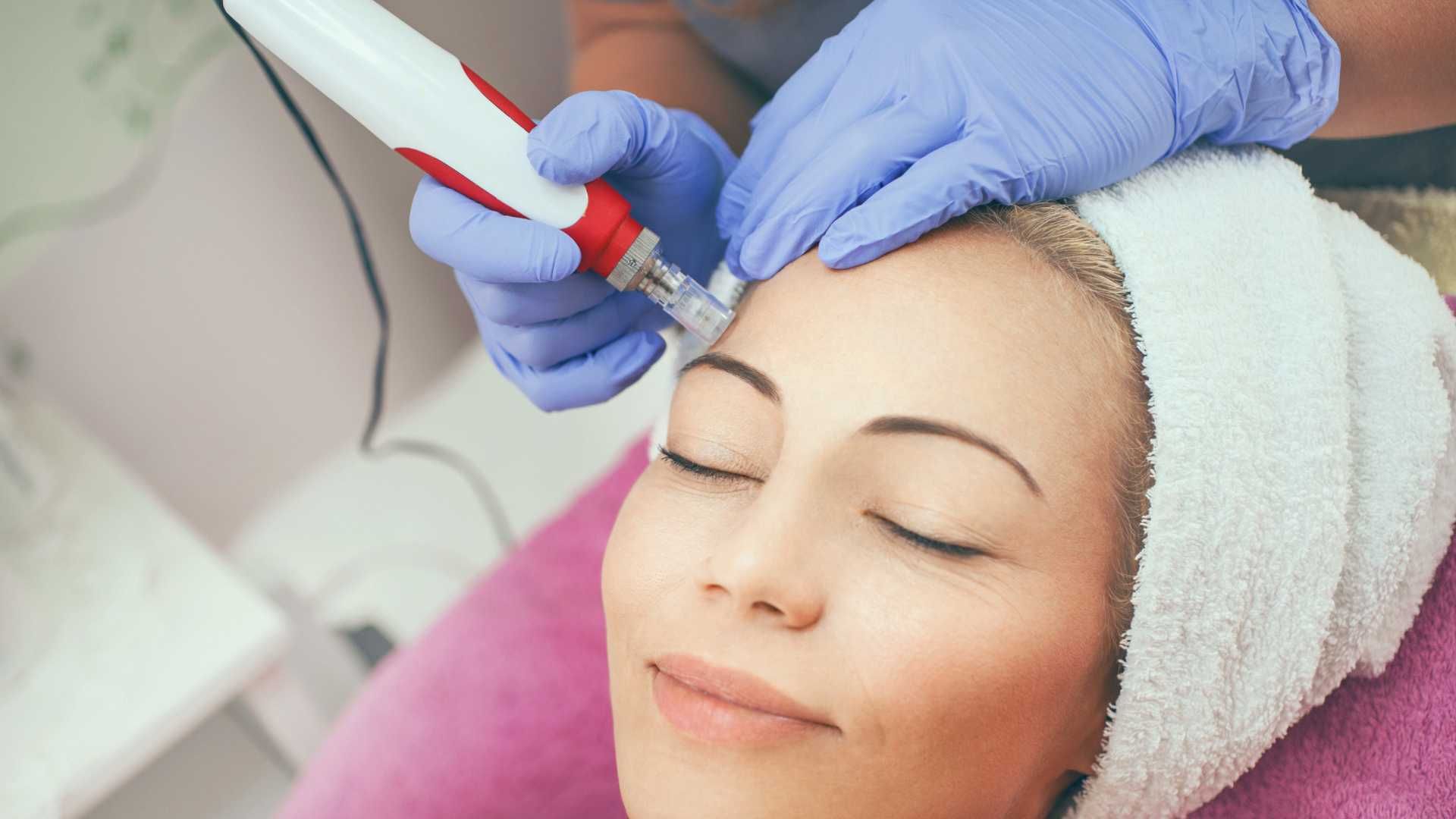 جوانسازی صورت با مزوژل