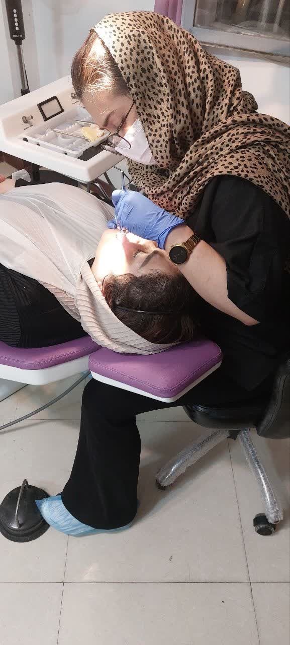 جراحی نسج نرم (هر دندان) دکتر نازنین مقدم در مشهد 12