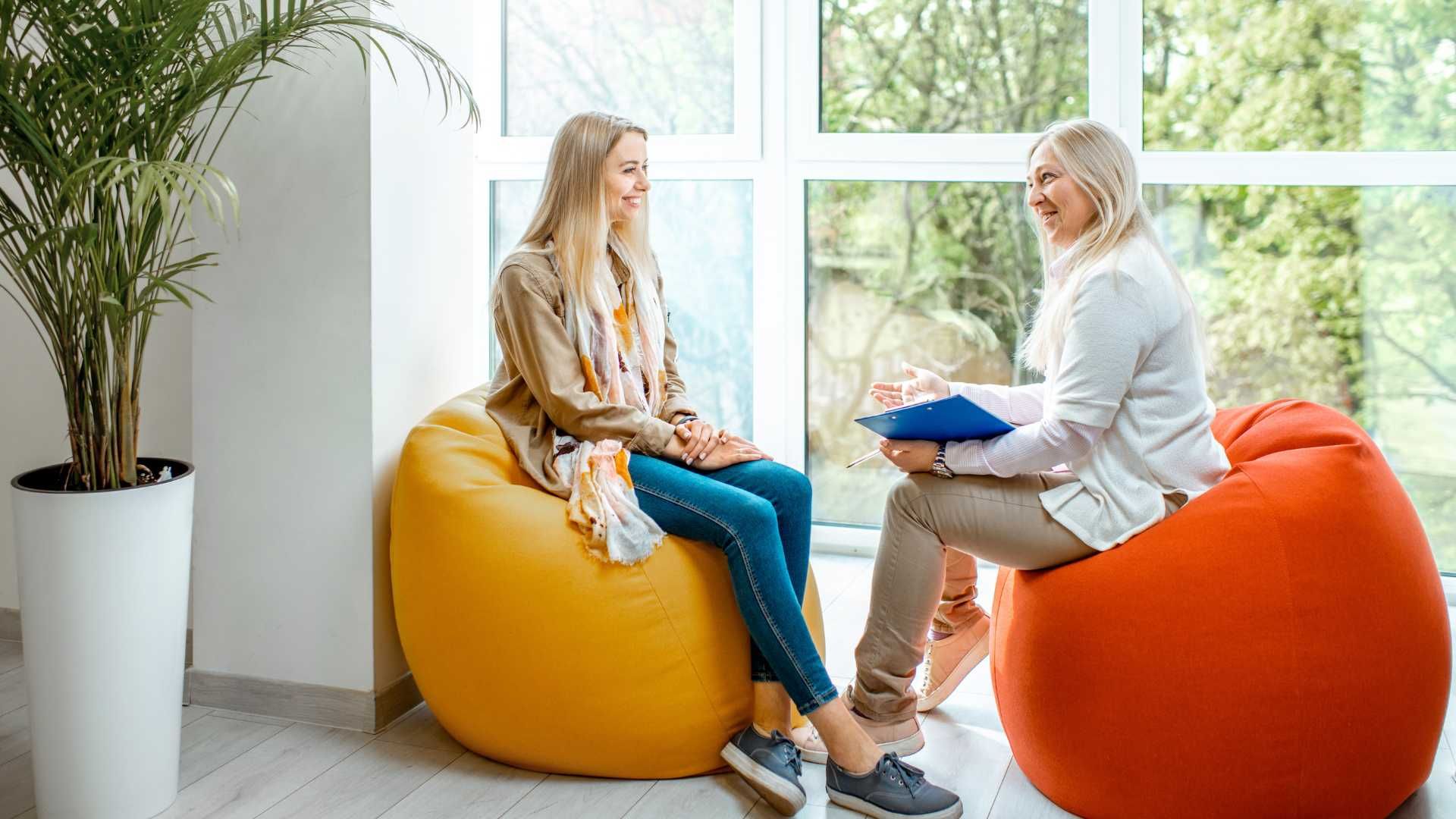 مشاوره حضوری زوج درمانی (هرجلسه،60 دقیقه ای)