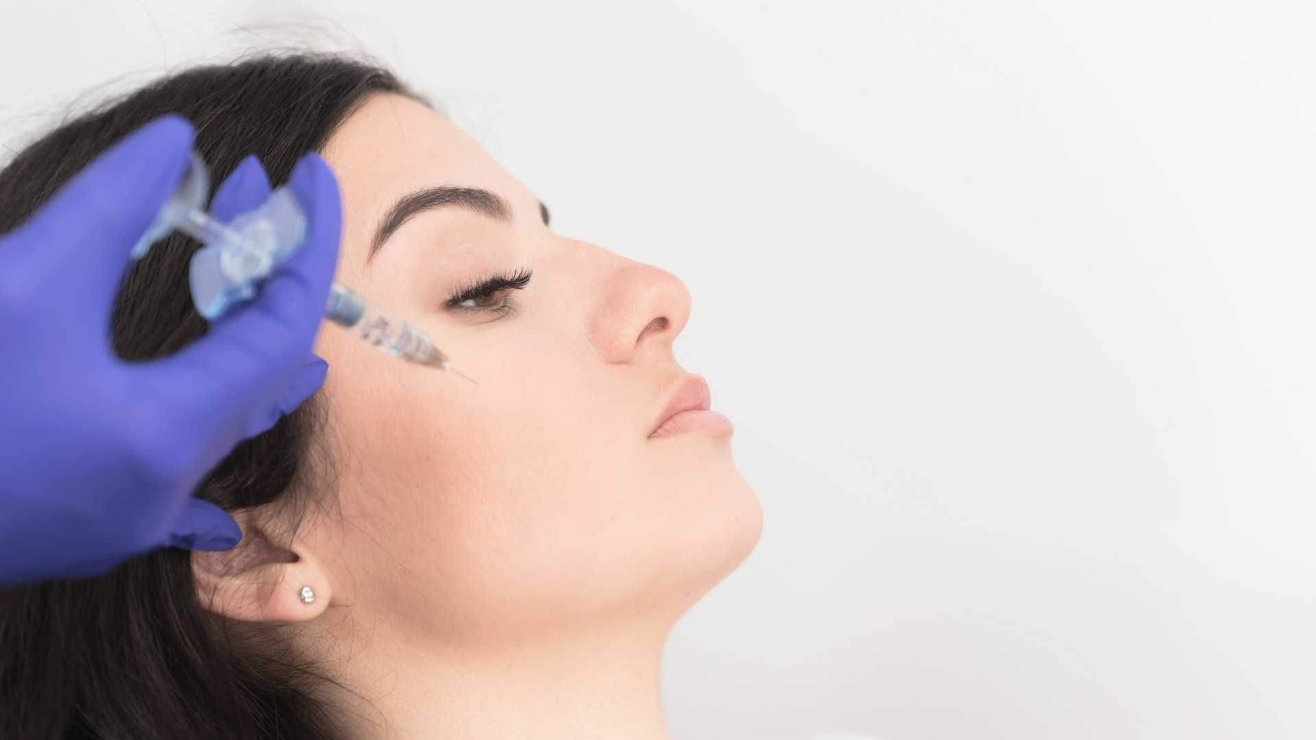 تزریق چربی به ناحیه صورت