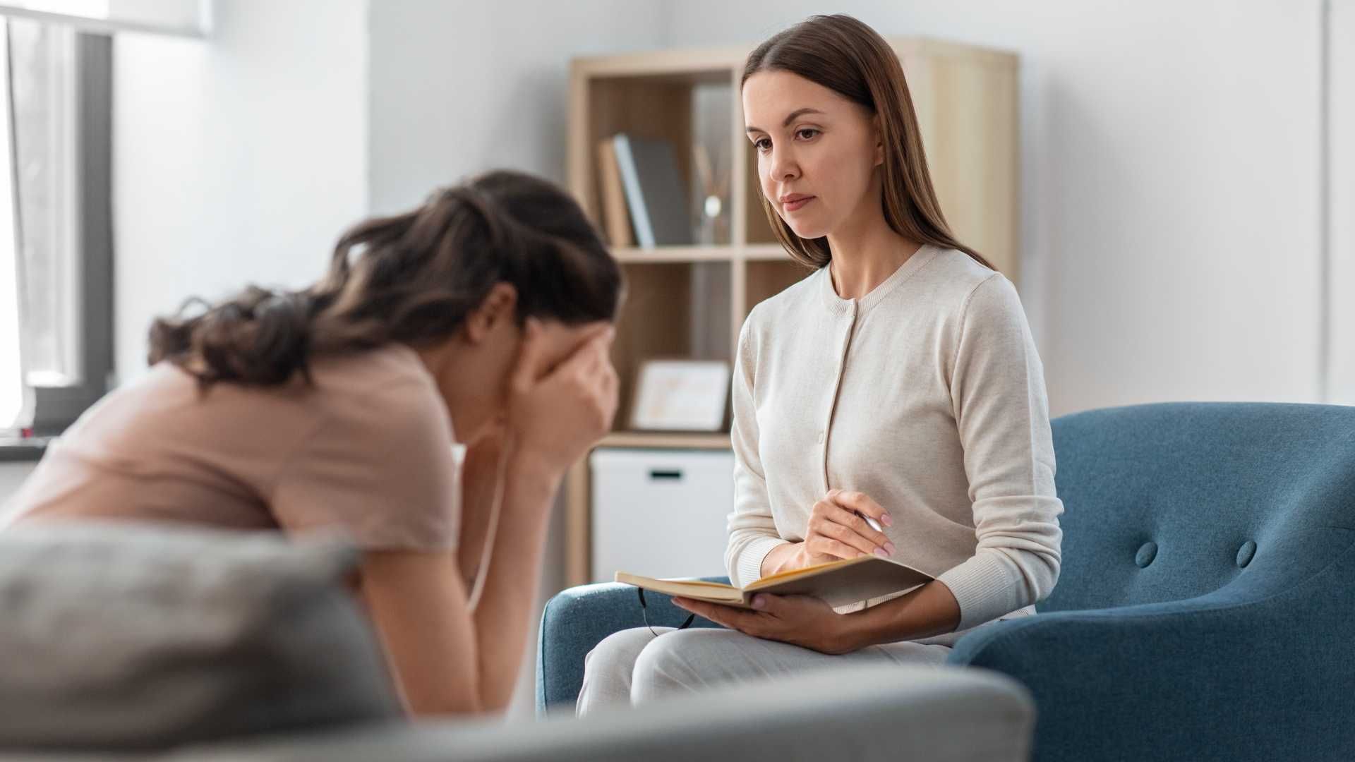 مشاوره حضوری روانشناسی اختلالات بالینی (افسردگی و وسواس) (1جلسه،40 دقیقه ای)