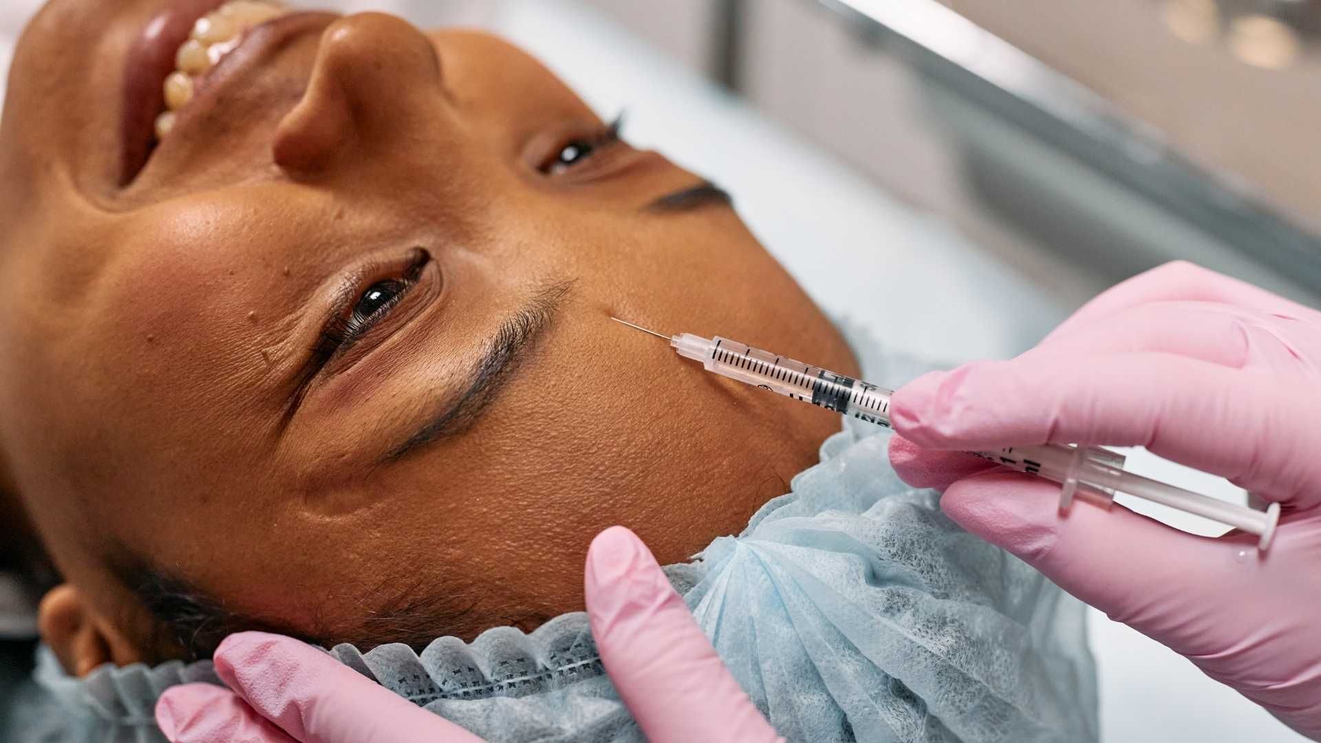 تزریق بوتاکس میگرن