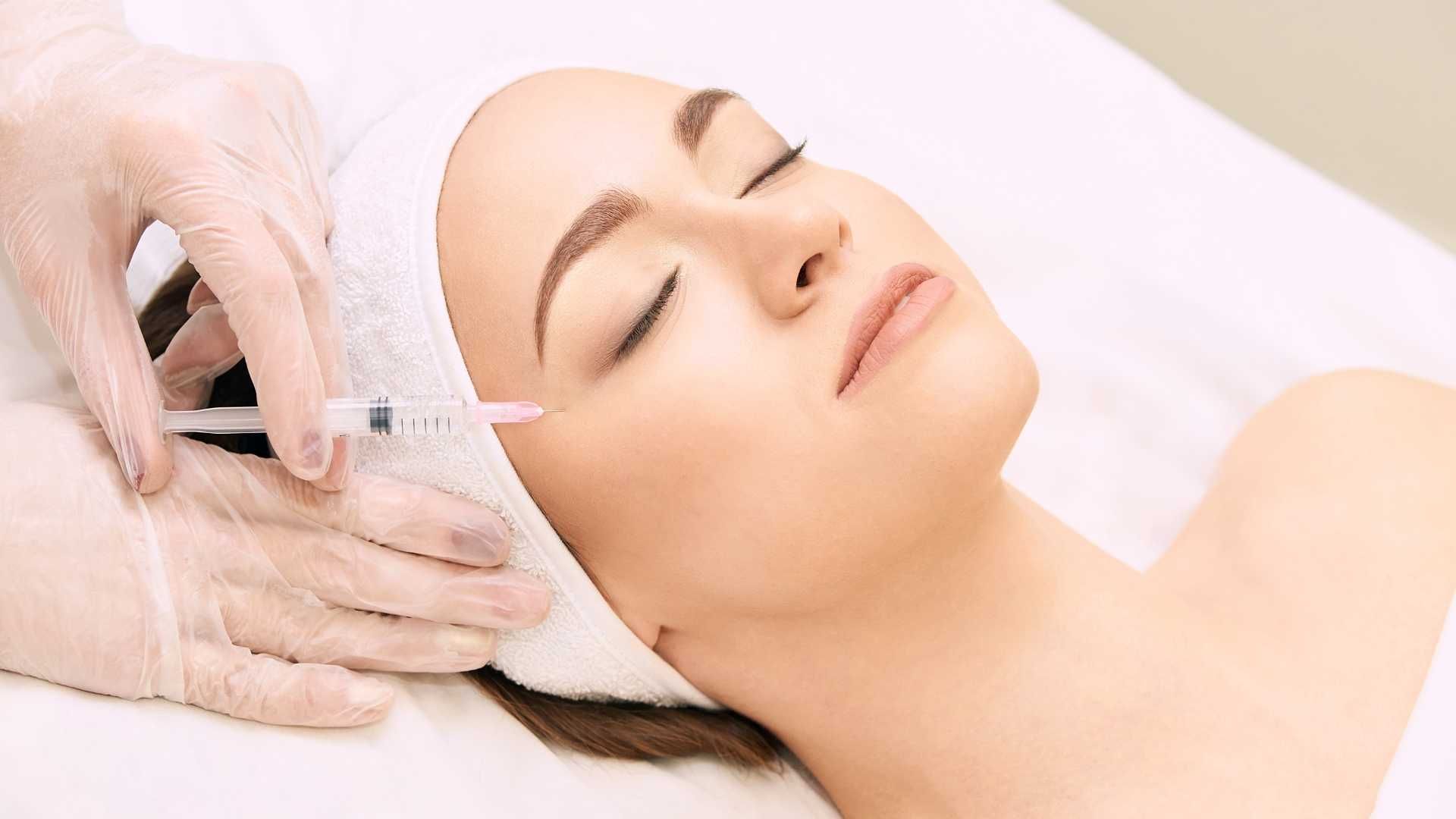 مزوتراپی صورت ضد جوش ترکیبی (از بین برنده التهاب،لک،جوش قبلی) با برند فیوژن