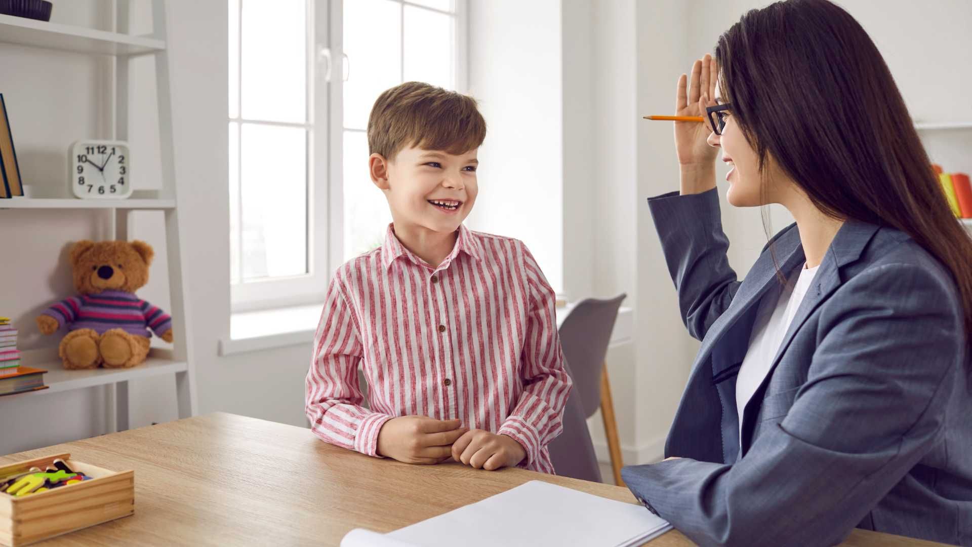 مشاوره حضوری روانشناسی کودک (هرجلسه ، 45 دقیقه ای)