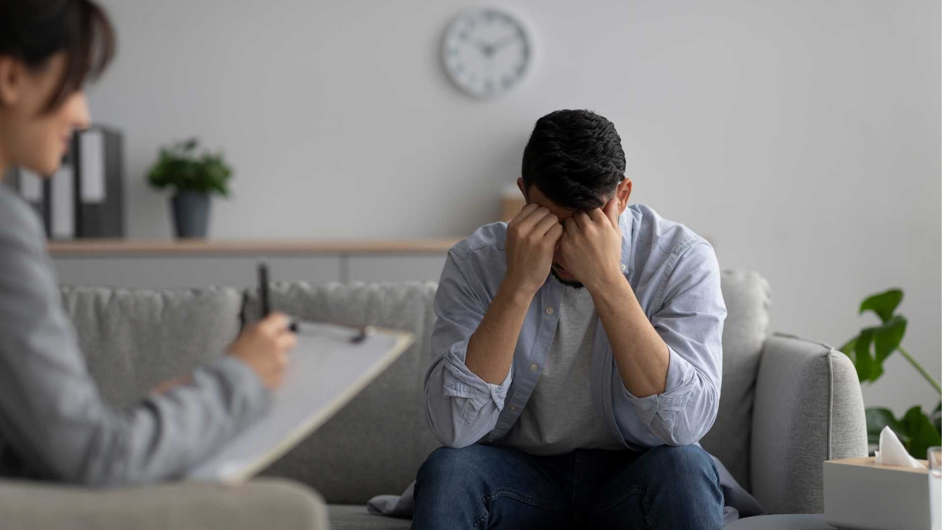 مشاوره حضوری روانشناسی🗣️ اضطراب، استرس و افسردگی🙋‍♂️(45 دقیقه) دکتر محمد وطن خواه در اصفهان 1
