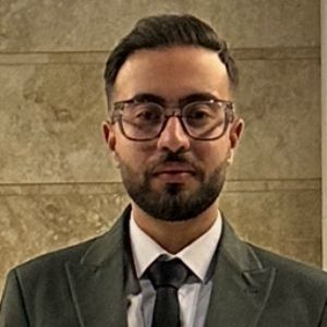 دکتر سینا رستم پورفرد