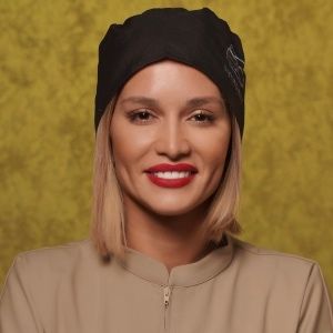 دکتر آپامه مسلم قشلاقی